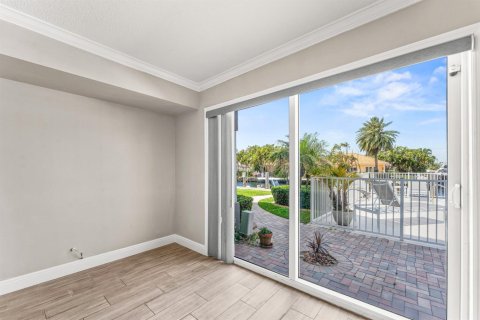 Copropriété à vendre à Fort Lauderdale, Floride: 2 chambres, 120.77 m2 № 2087393 - photo 21