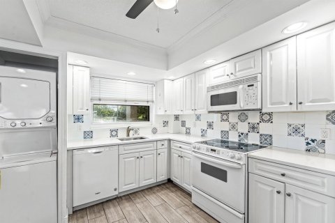 Copropriété à vendre à Fort Lauderdale, Floride: 2 chambres, 120.77 m2 № 2087393 - photo 10