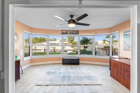 Copropriété à vendre à Fort Lauderdale, Floride: 2 chambres, 120.77 m2 № 2087393 - photo 4