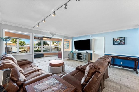 Copropriété à vendre à Fort Lauderdale, Floride: 2 chambres, 120.77 m2 № 2087393 - photo 9