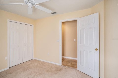 House in Valrico, Florida 4 bedrooms, 188.13 sq.m. № 1662663 - photo 24