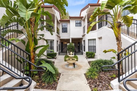Condo in Altamonte Springs, Florida, 3 bedrooms № 2113819 - photo 4