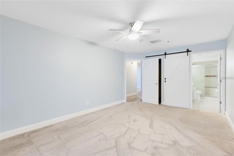 Condo in Altamonte Springs, Florida, 3 bedrooms № 2113819 - photo 15