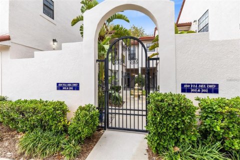 Condo in Altamonte Springs, Florida, 3 bedrooms № 2113819 - photo 3