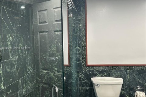 Снять в аренду кондоминиум в Холливуд, Флорида 3 спальни, 234.49м2, № 2168992 - фото 14
