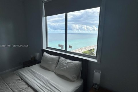 Снять в аренду кондоминиум в Холливуд, Флорида 3 спальни, 234.49м2, № 2168992 - фото 17