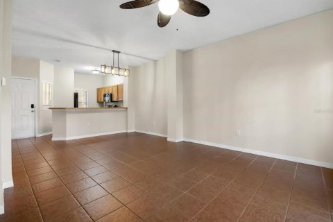 Adosado en venta en Kissimmee, Florida, 3 dormitorios, 119.94 m2 № 1597559 - foto 4