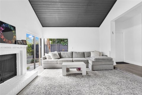 Купить таунхаус в Бока-Ратон, Флорида 3 спальни, 151.15м2, № 2029379 - фото 7