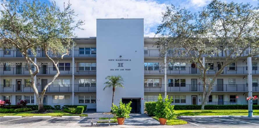 Condo à Pembroke Pines, Floride, 2 chambres  № 1999537