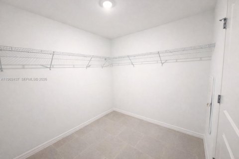 Villa ou maison à louer à Fort Myers, Floride: 4 chambres, 201.97 m2 № 2025130 - photo 14