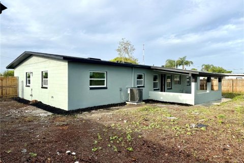 Casa en venta en Orlando, Florida, 4 dormitorios, 204.01 m2 № 2157104 - foto 30