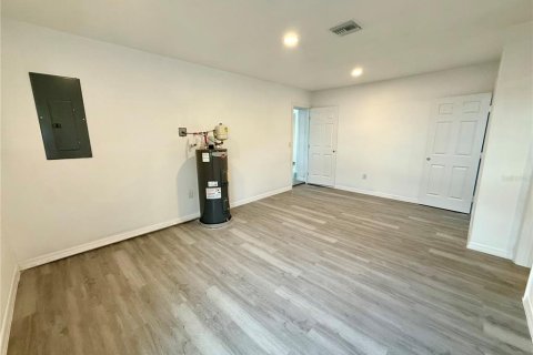 Casa en venta en Orlando, Florida, 4 dormitorios, 204.01 m2 № 2157104 - foto 16