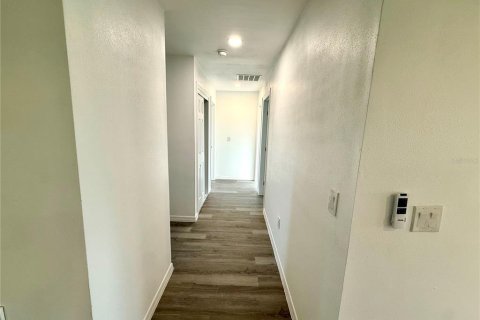 Casa en venta en Orlando, Florida, 4 dormitorios, 204.01 m2 № 2157104 - foto 19