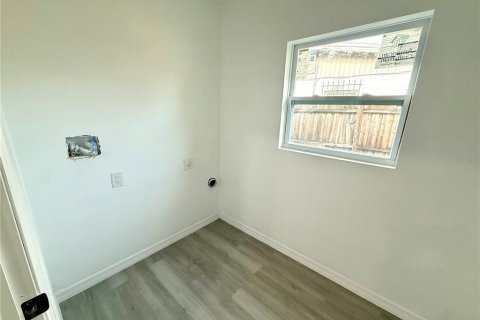 Casa en venta en Orlando, Florida, 4 dormitorios, 204.01 m2 № 2157104 - foto 14