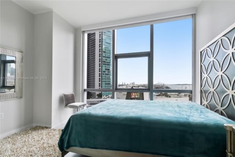 Copropriété à louer à Miami, Floride: 3 chambres, 203.27 m2 № 1920073 - photo 15
