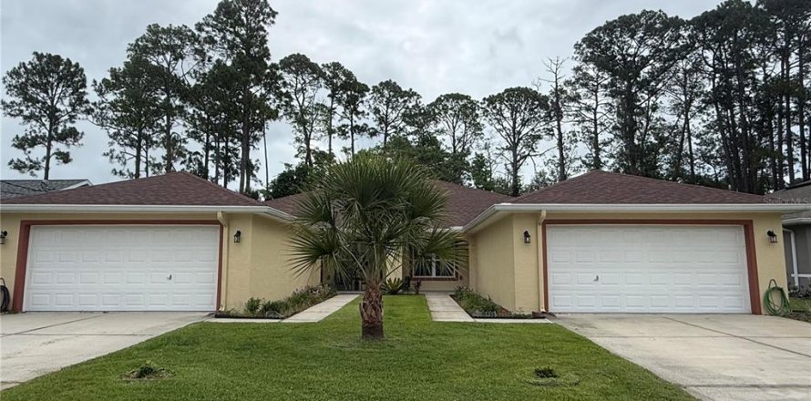 House in Palm Coast, Florida 3 bedrooms, 141.58 sq.m. № 2104904