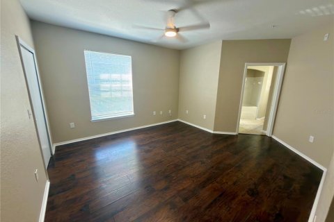 Condo in Lake Mary, Florida, 2 bedrooms  № 2379247 - photo 8
