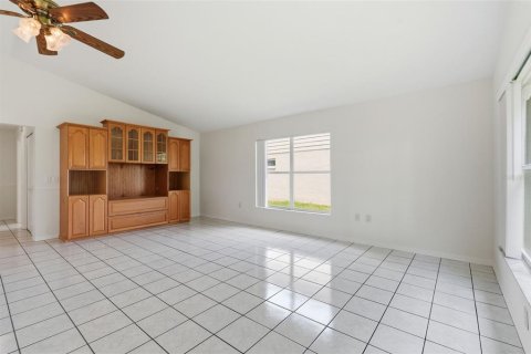 Villa ou maison à vendre à New Port Richey, Floride: 2 chambres, 170.66 m2 № 2407161 - photo 22