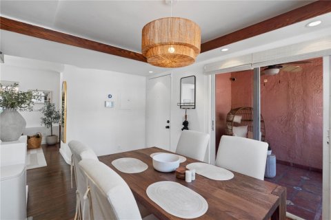 Condominio en venta en Miami Beach, Florida, 2 dormitorios, 94.76 m2 № 1707934 - foto 12