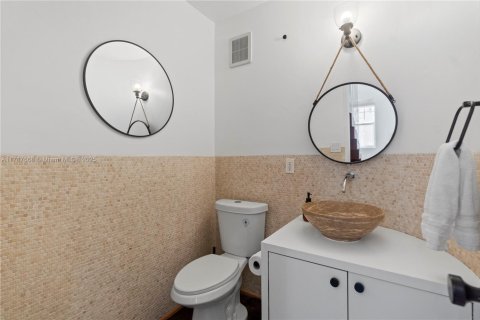 Condominio en venta en Miami Beach, Florida, 2 dormitorios, 94.76 m2 № 1707934 - foto 18