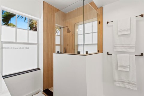 Condominio en venta en Miami Beach, Florida, 2 dormitorios, 94.76 m2 № 1707934 - foto 30