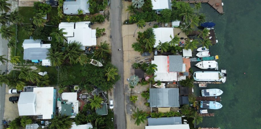 Terrain à Marathon, Floride № 1963940
