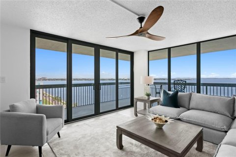 Condo in Tampa, Florida, 2 bedrooms  № 2379551 - photo 14