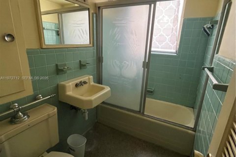 Condominio en venta en Fort Lauderdale, Florida, 2 dormitorios, 73.58 m2 № 2033476 - foto 4