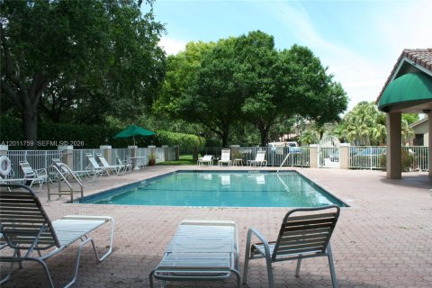 Touwnhouse à vendre à Parkland, Floride: 4 chambres, 186.36 m2 № 2075413 - photo 24