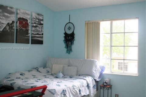 Touwnhouse à vendre à Parkland, Floride: 4 chambres, 186.36 m2 № 2075413 - photo 15