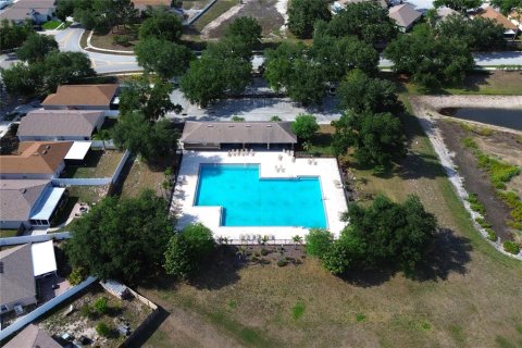 House in Riverview, Florida 4 bedrooms, 179.86 sq.m. № 2099930 - photo 30