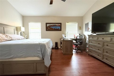 House in Riverview, Florida 4 bedrooms, 179.86 sq.m. № 2099930 - photo 19