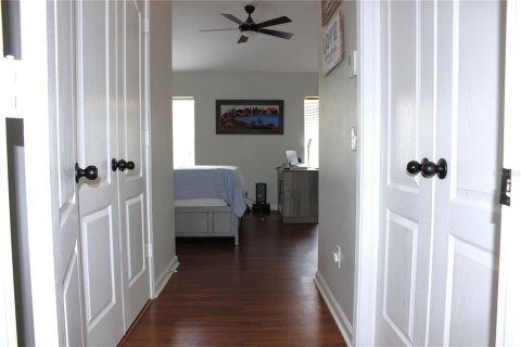 House in Riverview, Florida 4 bedrooms, 179.86 sq.m. № 2099930 - photo 17