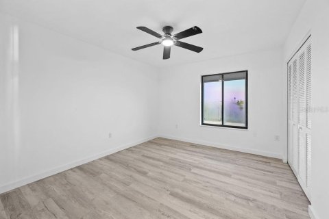 Copropriété à vendre à Cocoa Beach, Floride: 3 chambres, 153.85 m2 № 1857899 - photo 11