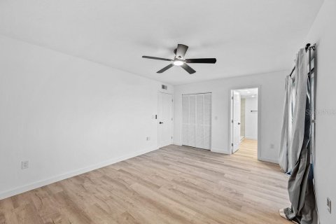 Condominio en venta en Cocoa Beach, Florida, 3 dormitorios, 153.85 m2 № 1857899 - foto 8