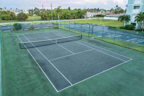 Condominio en venta en Cocoa Beach, Florida, 3 dormitorios, 153.85 m2 № 1857899 - foto 29