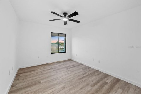 Condominio en venta en Cocoa Beach, Florida, 3 dormitorios, 153.85 m2 № 1857899 - foto 17