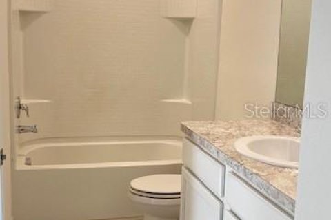Townhouse in Davenport, Florida 3 bedrooms, 163.04 sq.m. № 1657448 - photo 8