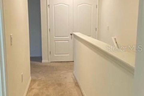 Townhouse in Davenport, Florida 3 bedrooms, 163.04 sq.m. № 1657448 - photo 10