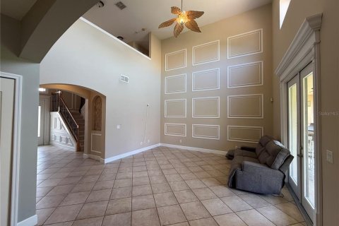 House in New Smyrna Beach, Florida 5 bedrooms, 283.44 sq.m. № 1851838 - photo 8