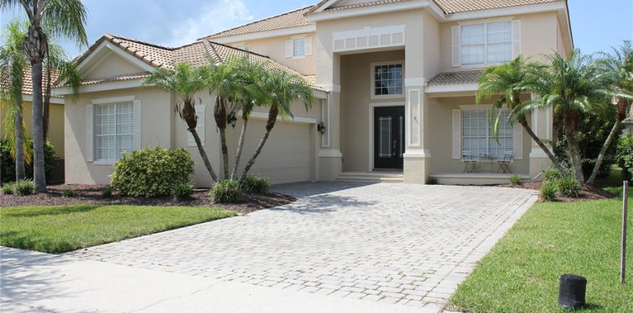 House in New Smyrna Beach, Florida 5 bedrooms, 283.44 sq.m. № 1851838