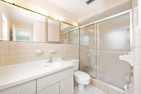 Casa en venta en Orlando, Florida, 3 dormitorios, 163.32 m2 № 1886172 - foto 9
