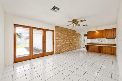 Casa en venta en Orlando, Florida, 3 dormitorios, 163.32 m2 № 1886172 - foto 21
