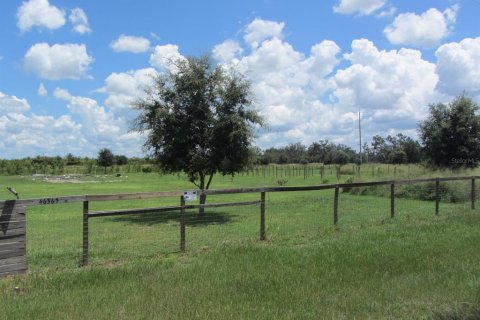 Terreno en venta en Myakka City, Florida № 1917227 - foto 14