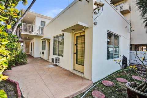 Copropriété à vendre à Miami Beach, Floride: 1 chambre, 45.15 m2 № 2028660 - photo 18