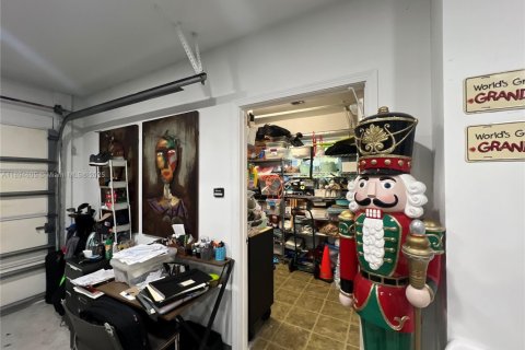 Casa en alquiler en Doral, Florida, 4 dormitorios, 280.38 m2 № 1947057 - foto 27