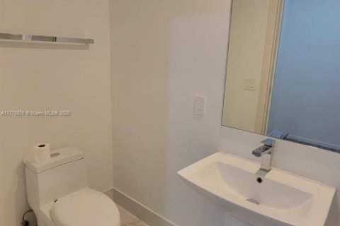Купить кондоминиум в Майами, Флорида 1 спальня, 78.87м2, № 2022887 - фото 18