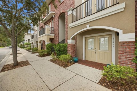 Propiedad comercial en alquiler en Tampa, Florida № 2107538 - foto 4