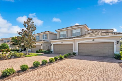 Condo in Bradenton, Florida, 3 bedrooms  № 2239391 - photo 2
