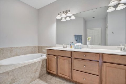 Condo in Bradenton, Florida, 3 bedrooms  № 2239391 - photo 21